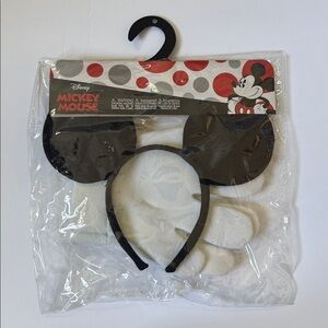 Mickey Mouse Gloves & Ears Set